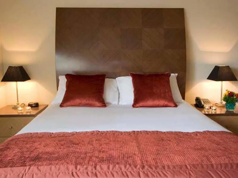 Premier Suites Dublin Sandyford Goatstown 0*,  Ireland